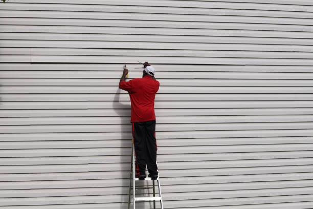 Best Siding Painting and Refinishing  in Bayside Gardens, OR
